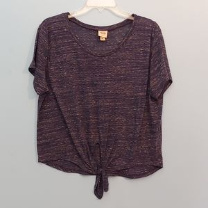 Heathered blue shirt with tie